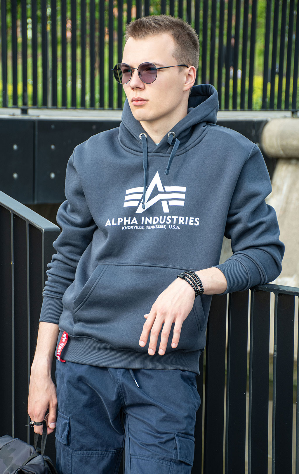 Толстовка ALPHA INDUSTRIES BASIC HOODY navy 