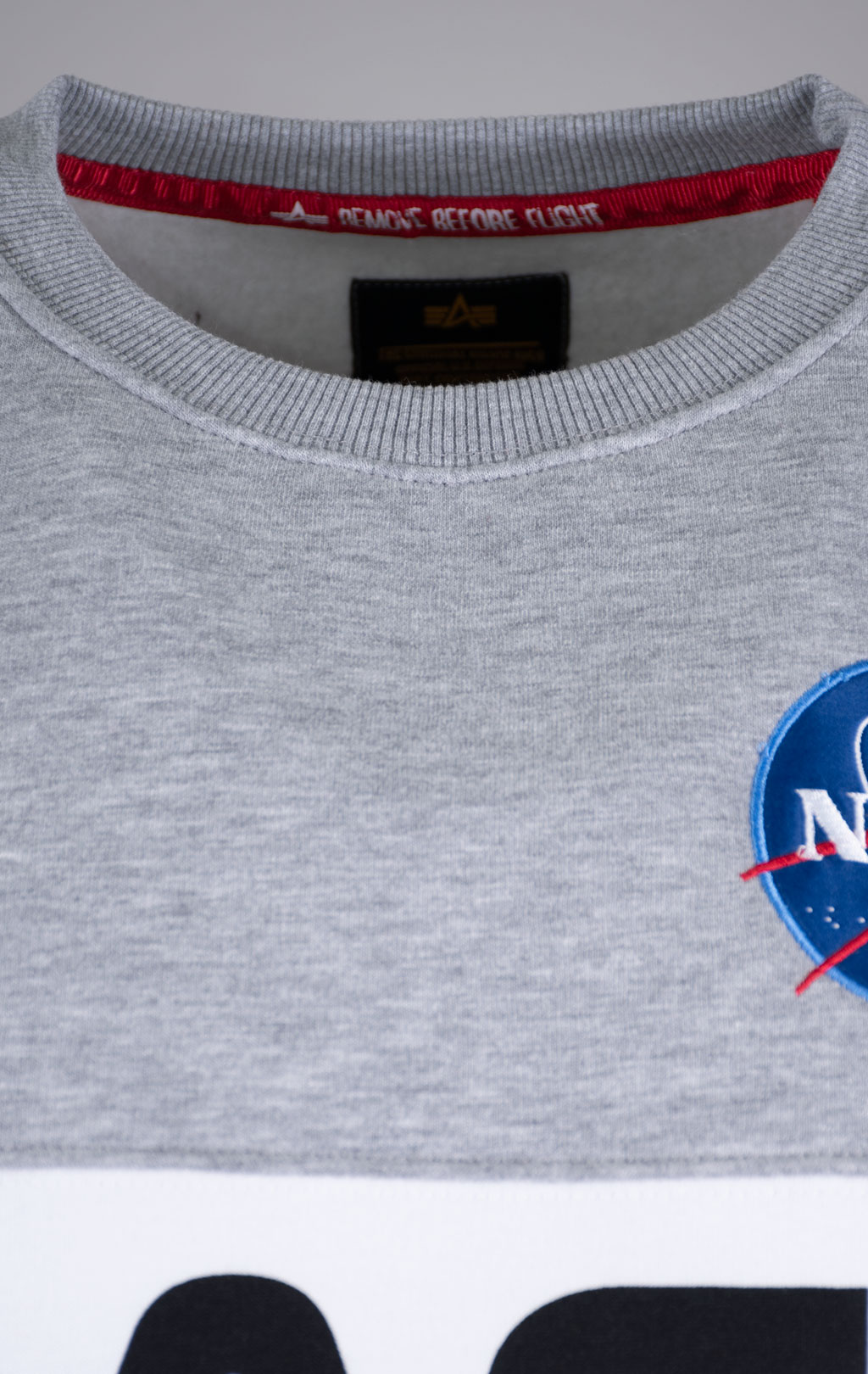 Свитшот ALPHA INDUSTRIES NASA Inlay grey heather 