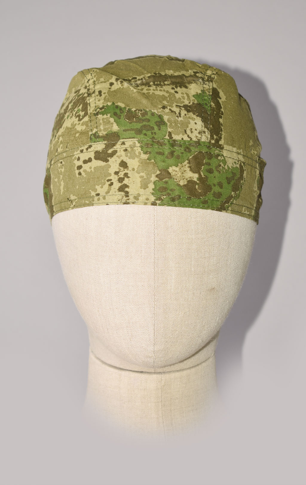 Бандана с завязками hdt camo 