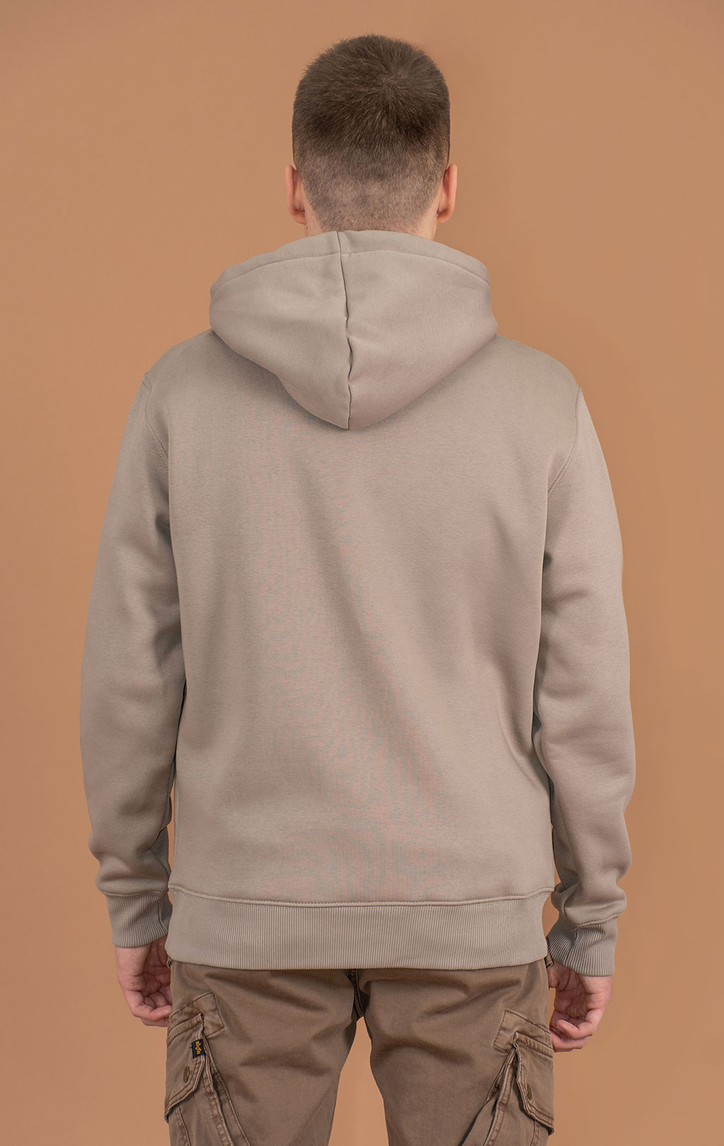 Толстовка ALPHA INDUSTRIES BASIC HOODY SMALL LOGO vintage sand 