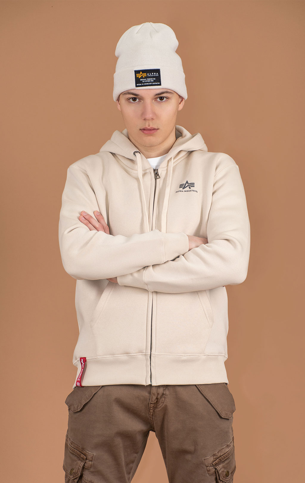 Толстовка ALPHA INDUSTRIES BASIC ZIP HOODY SMALL LOGO jet stream white 