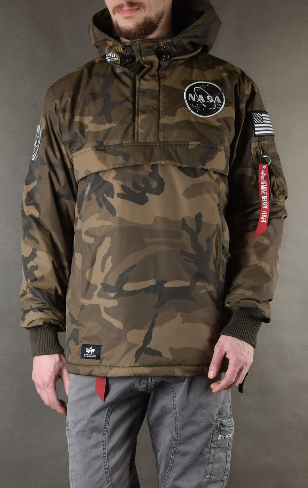 Анорак ALPHA INDUSTRIES NASA Anorak olive camo 