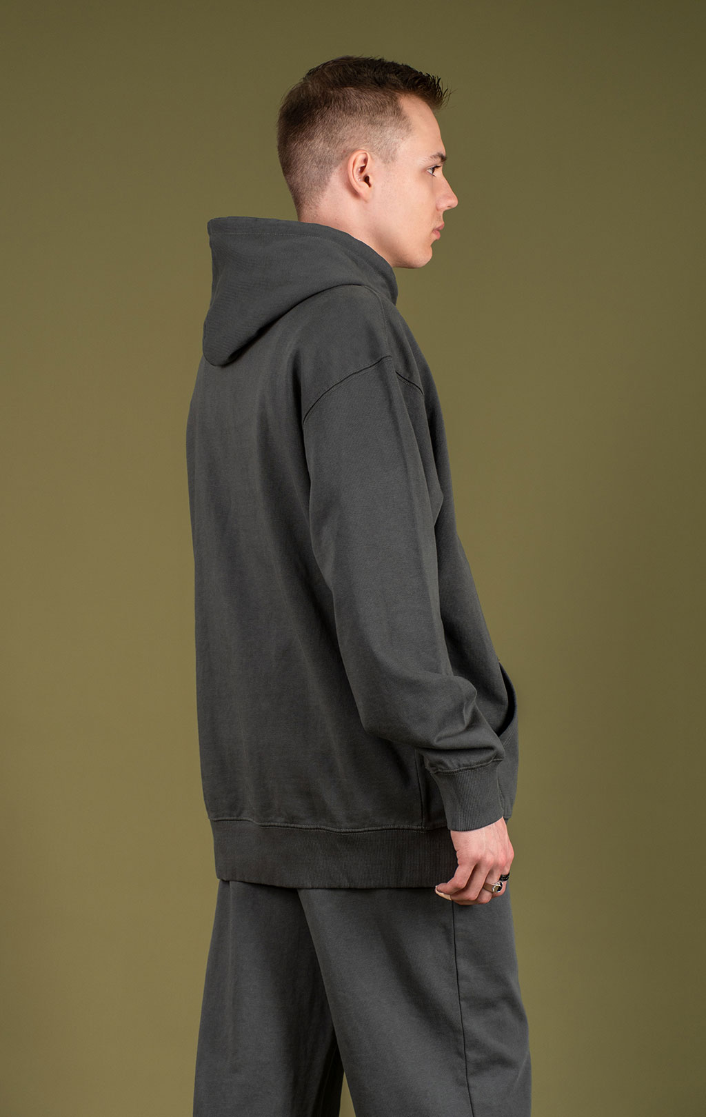 Толстовка ALPHA INDUSTRIES ESSENTIAL FRENCH TERRY HOODIE GEN-II SS 25 m charcoal 
