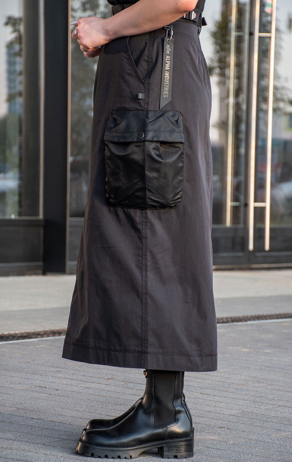 Женская юбка ALPHA INDUSTRIES M-65 SKIRT FW 24/25 black 
