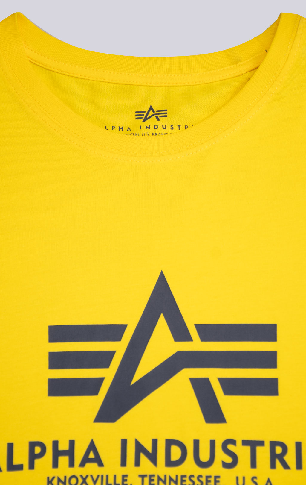 Футболка ALPHA INDUSTRIES BASIC T empire yellow 