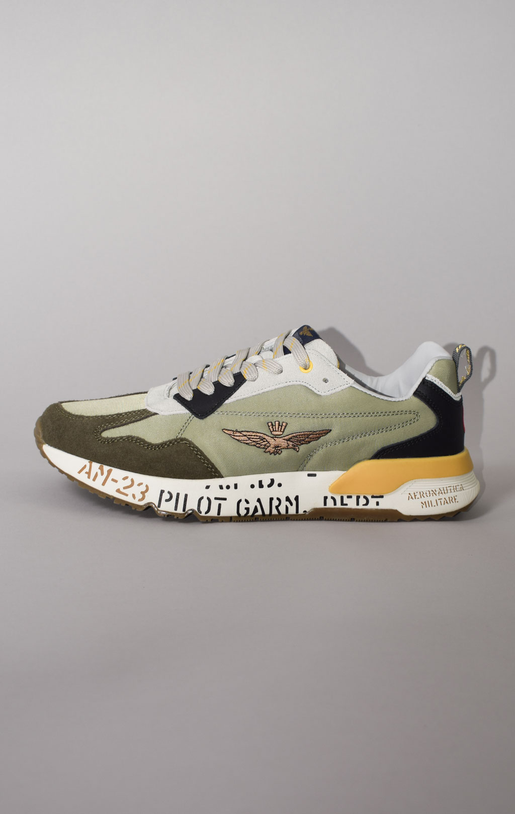 Кроссовки AERONAUTICA MILITARE SS 22 m/CN black/beige scuro/verde militare (SC 214) 
