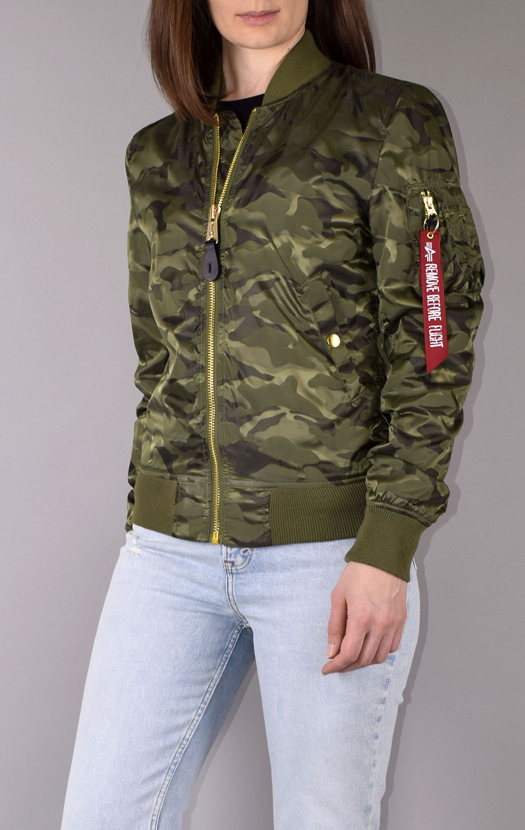 Женская ветровка-бомбер лётная ALPHA INDUSTRIES VFLW Shiny Camo MA-1 sage green 