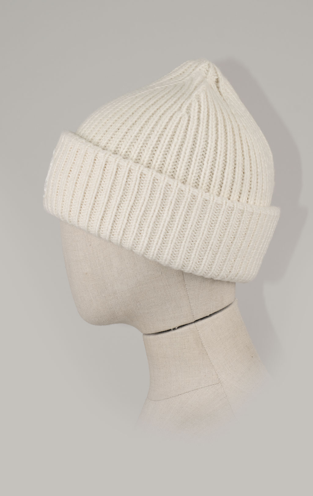 Шапка вязаная PARAJUMPERS MOONEYE HAT FW 24/25 off white 