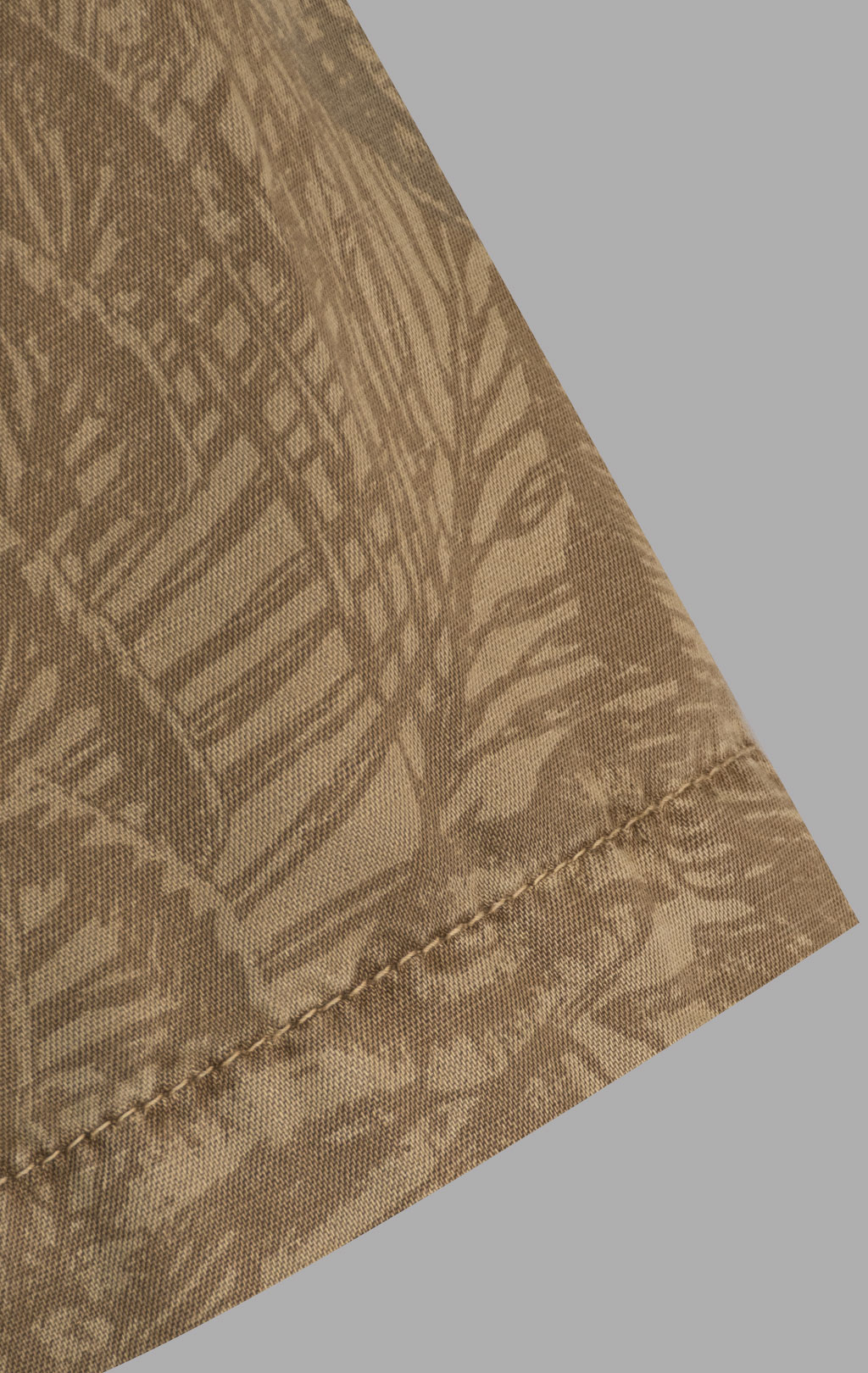 Рубашка ALPHA INDUSTRIES BOTANIC JUNGLE CAMO SS SHIRT SS 25 m brown botanic jungle camo 