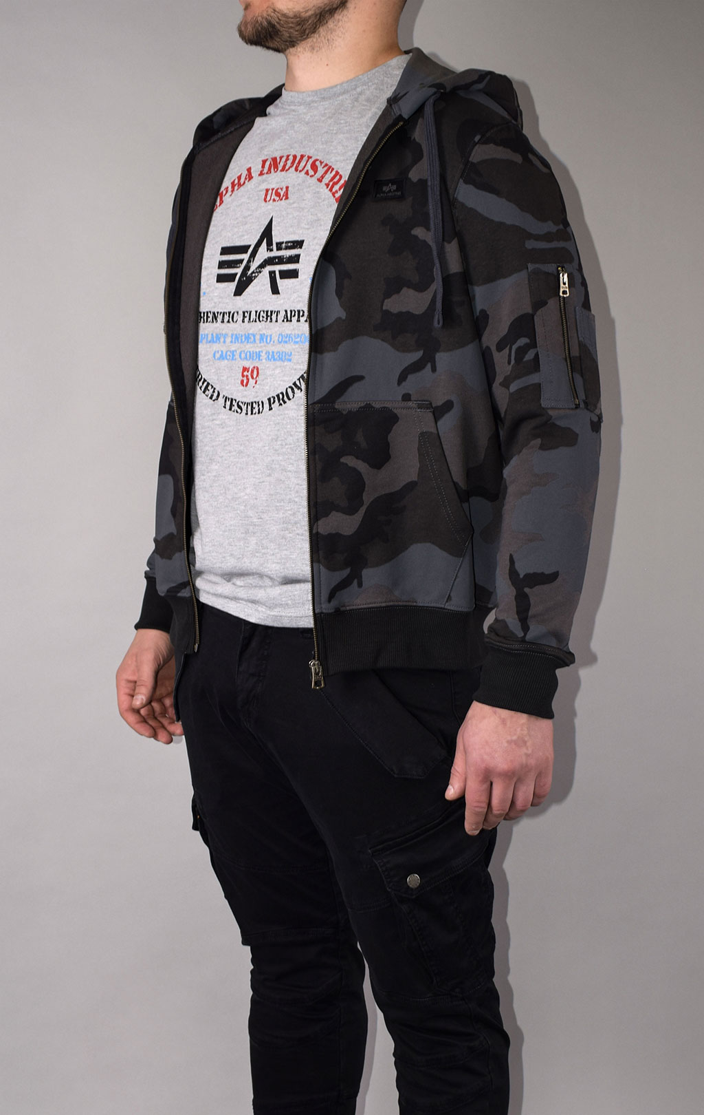 Толстовка ALPHA INDUSTRIES X-FIT ZIP HOODY black camo 