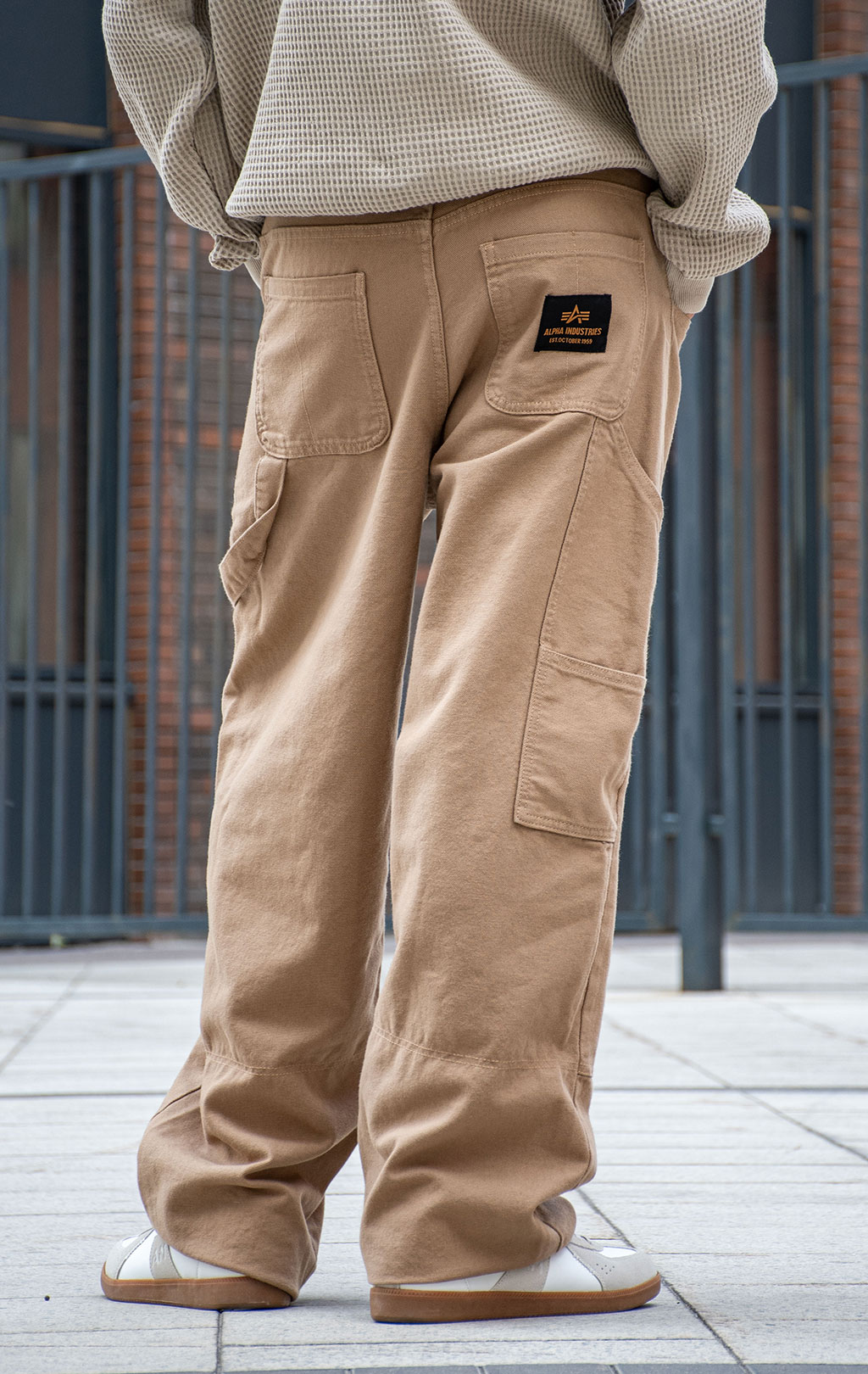 Брюки-карго ALPHA INDUSTRIES CARPENTER PANT sand 