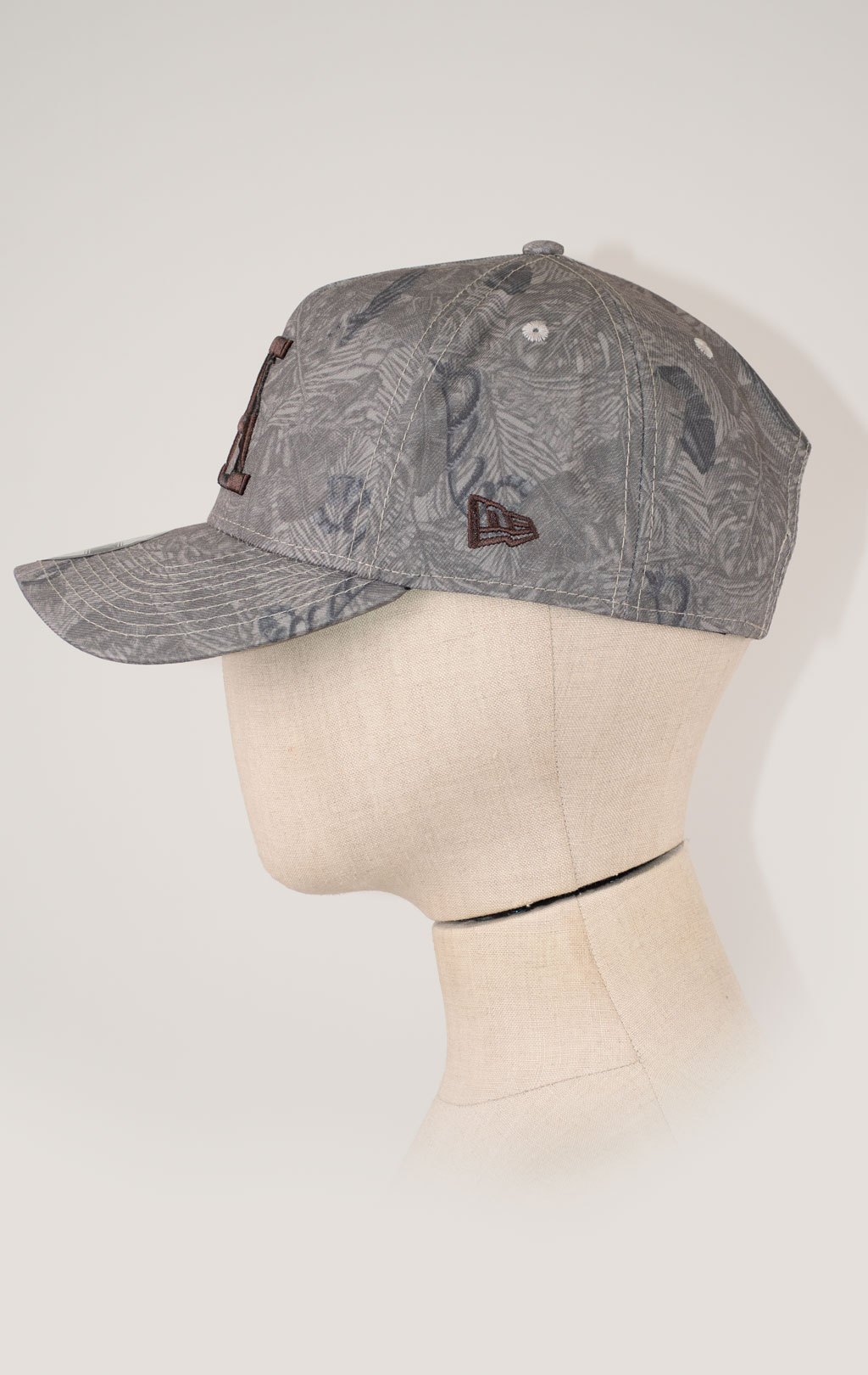 Бейсболка ALPHA INDUSTRIES ALPHA INDUSTRIES 94 FW 25/26 khaki botanic camo 