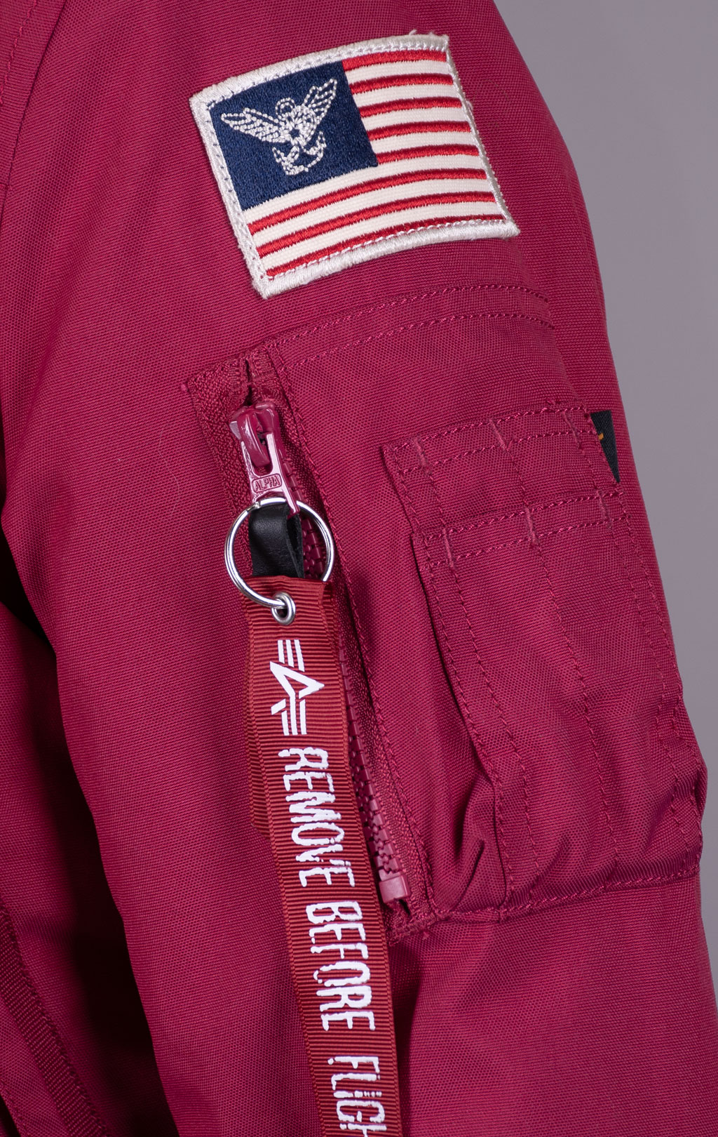 Женская аляска ALPHA INDUSTRIES POLAR major red 