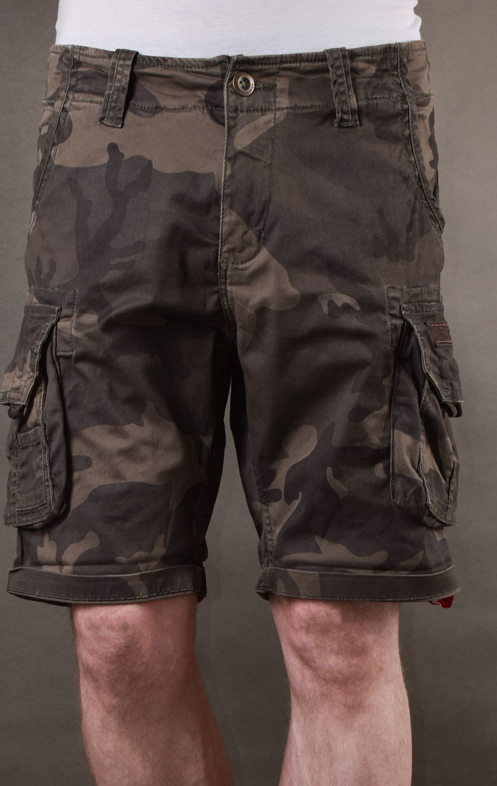 Шорты ALPHA INDUSTRIES CREW SHORT dark olive camo 