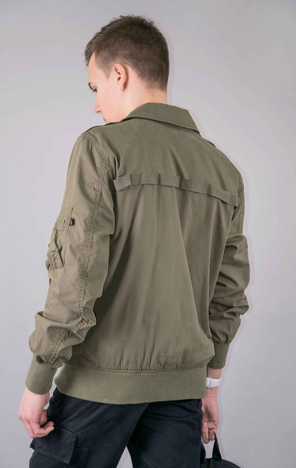 Ветровка ALPHA INDUSTRIES CTN FLIGHT JACKET CWU 36/P SS 23 m OG-107 green 