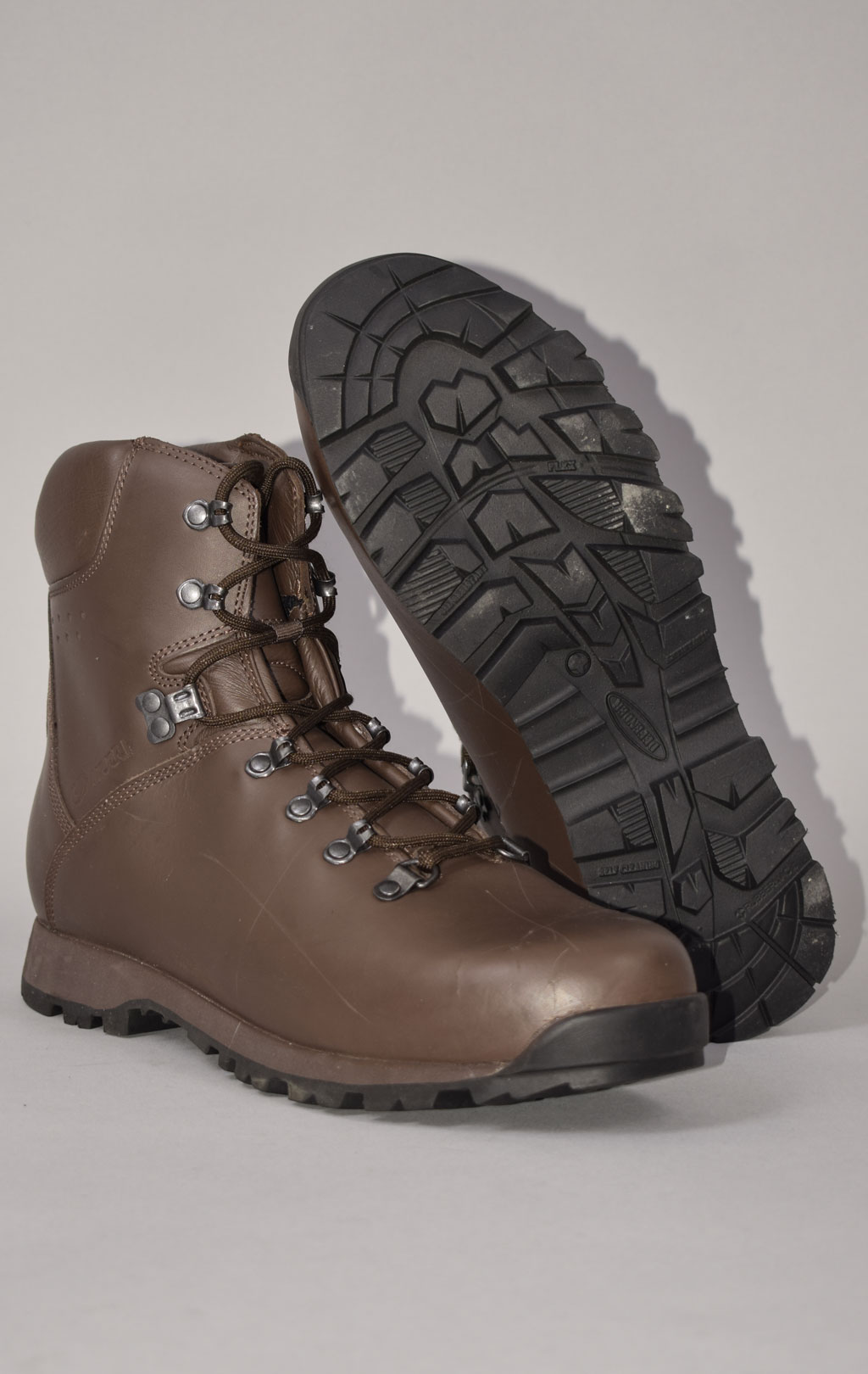 Ботинки-берцы ITURRI PATROL BOOTS brown б/у 