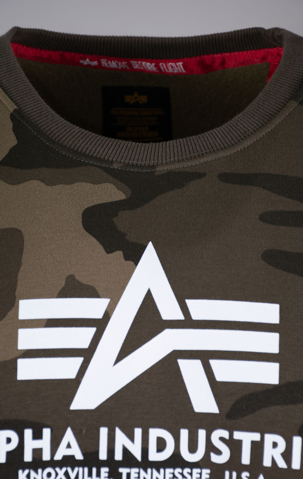 Свитшот ALPHA INDUSTRIES BASIC SWEATER olive camo 