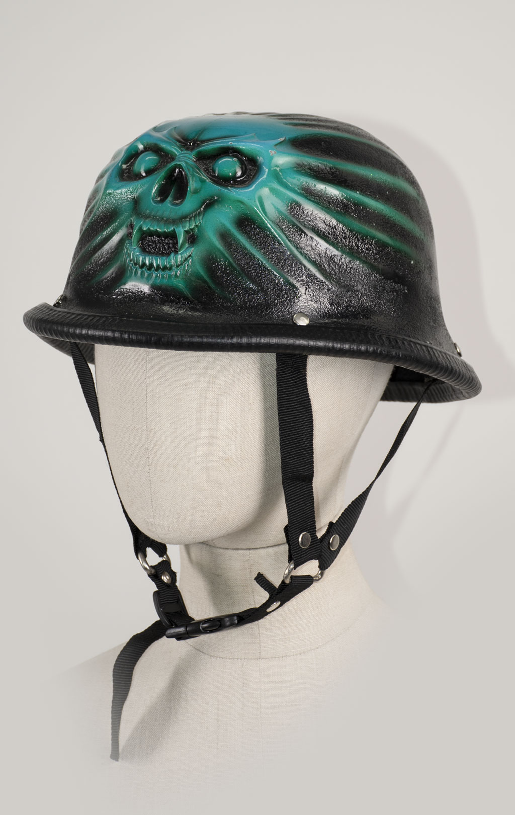 Шлем мотоцикл. Fostex GREEN DEVIL black 