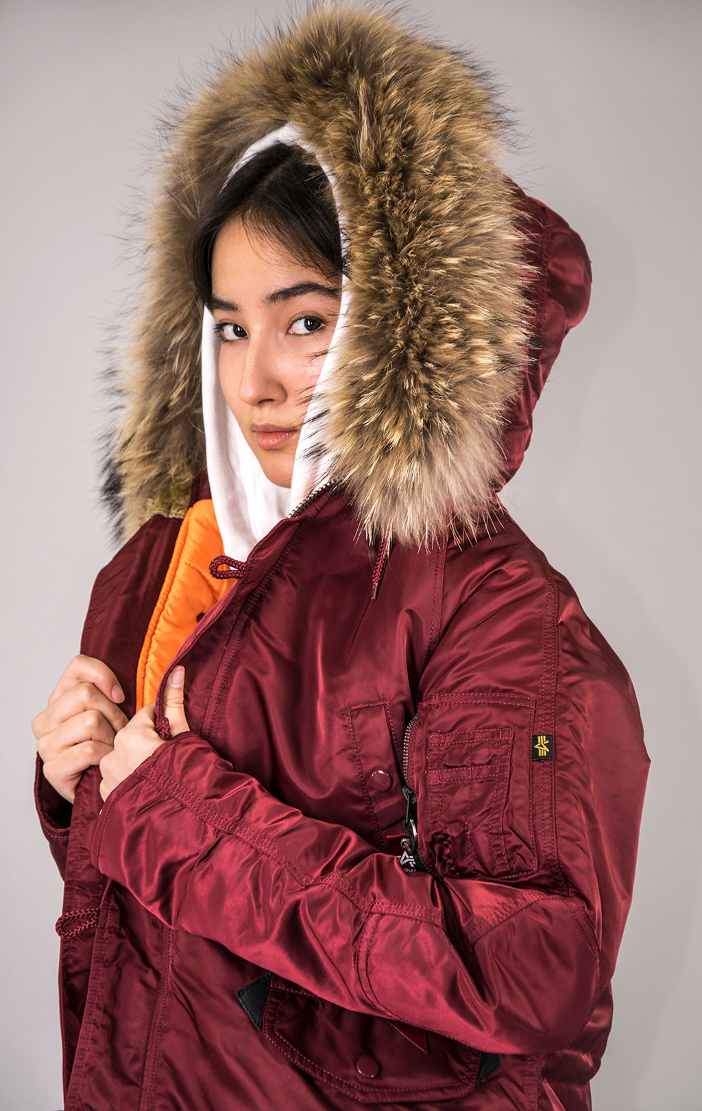 Женская аляска ALPHA INDUSTRIES CLASSIC N-3B original fit натур. мех FW 21 m commander red 