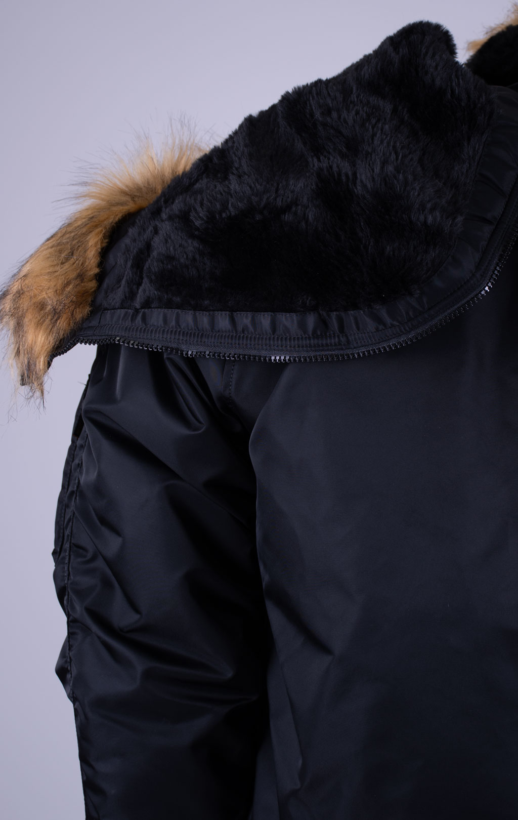 Аляска короткая ALPHA INDUSTRIES N-2B HERITAGE FIT PARKA FW 26/27 black 