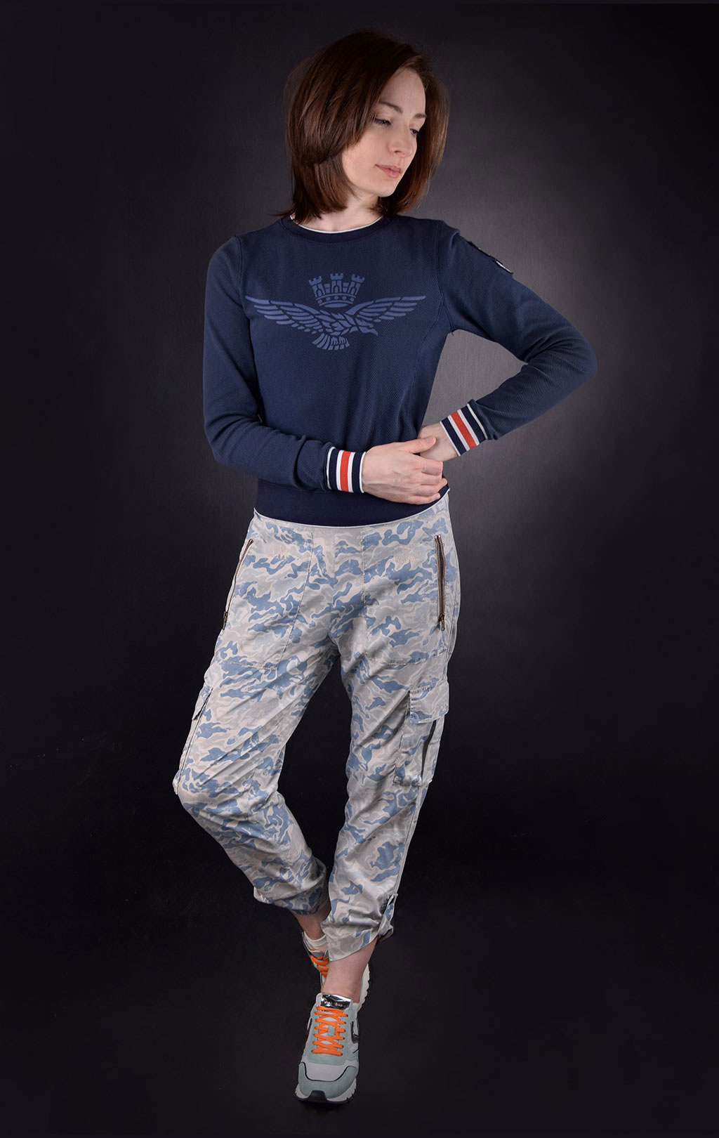 Женский свитшот AERONAUTICA MILITARE SS19 blue navy (FE 1358) 