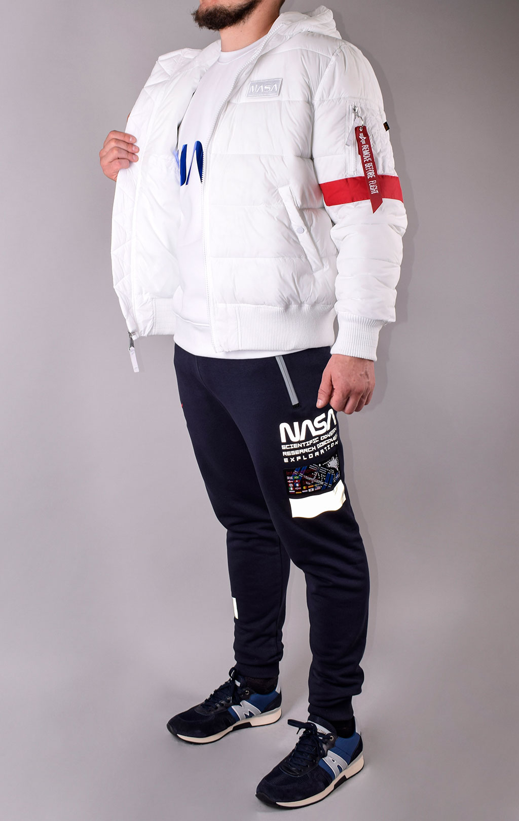 Куртка ALPHA INDUSTRIES HOODED PUFFER FD NASA white 