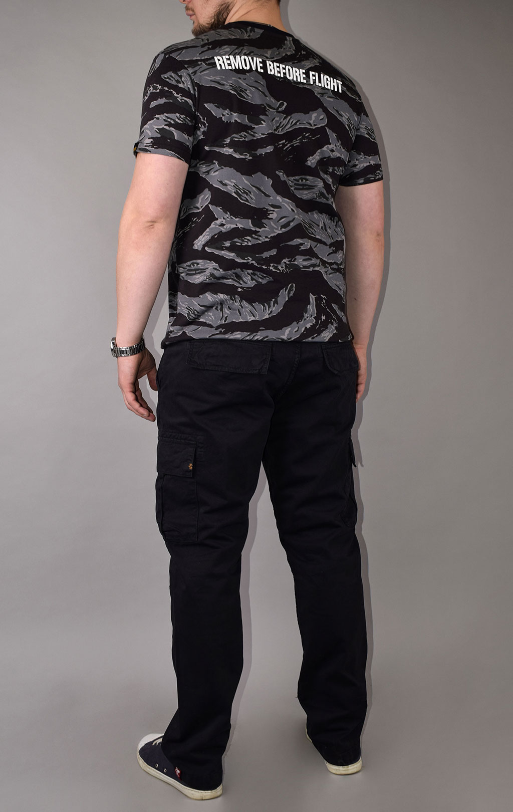 Футболка ALPHA INDUSTRIES TIGER CAMO T camo black tiger 