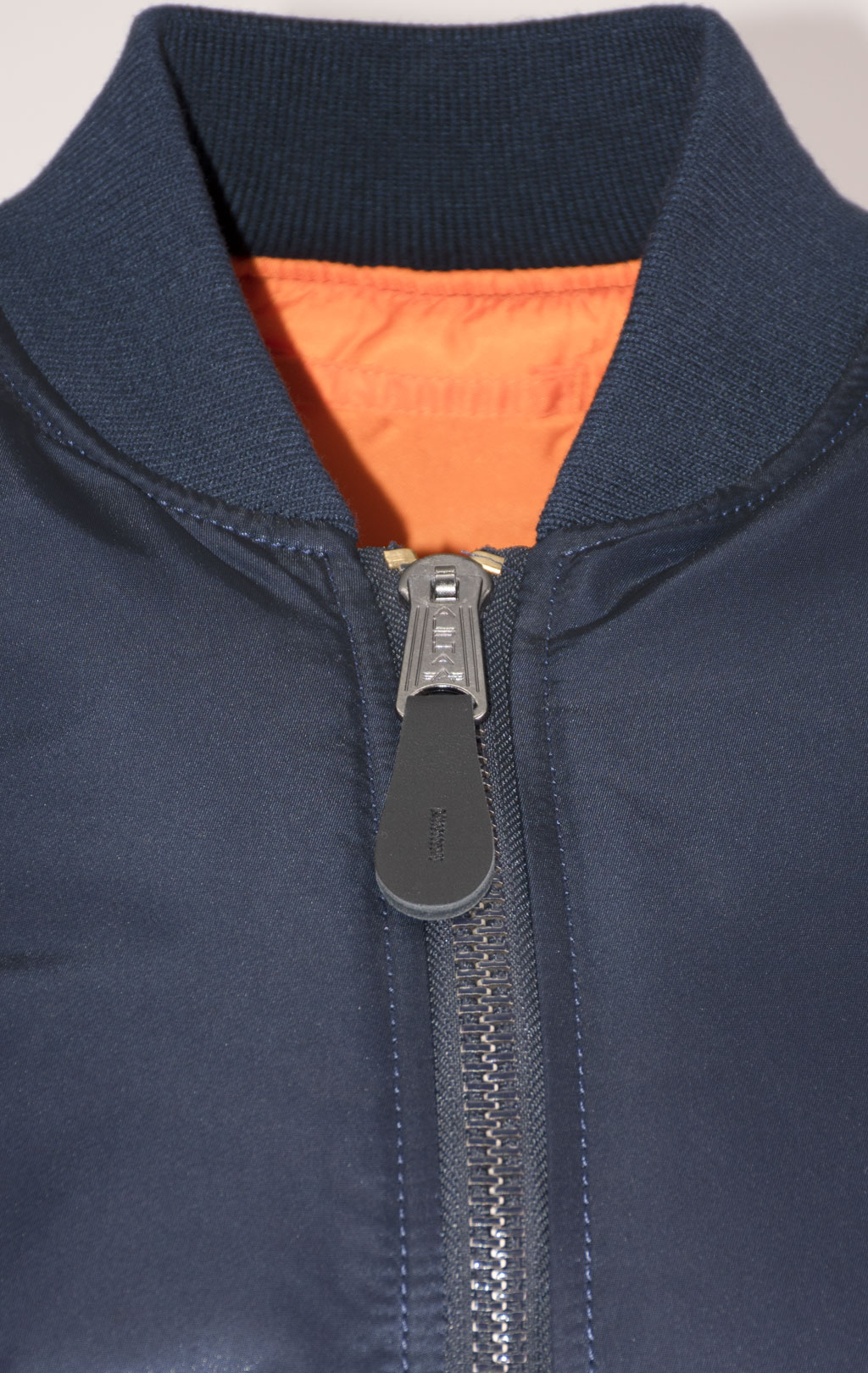Бомбер ALPHA INDUSTRIES SLIM FIT/EUROPEAN FIT MA-1 FW 21/22 m rep. blue 