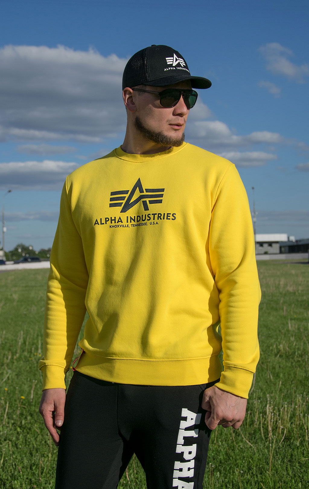 Свитшот ALPHA INDUSTRIES BASIC SWEATER empire yellow 