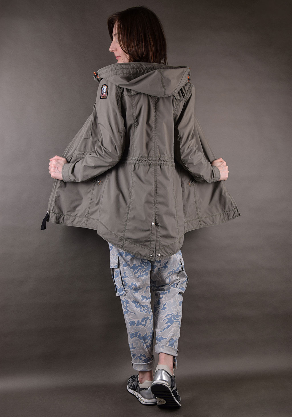 Женская ветровка PARAJUMPERS INDIAN SS19 military 