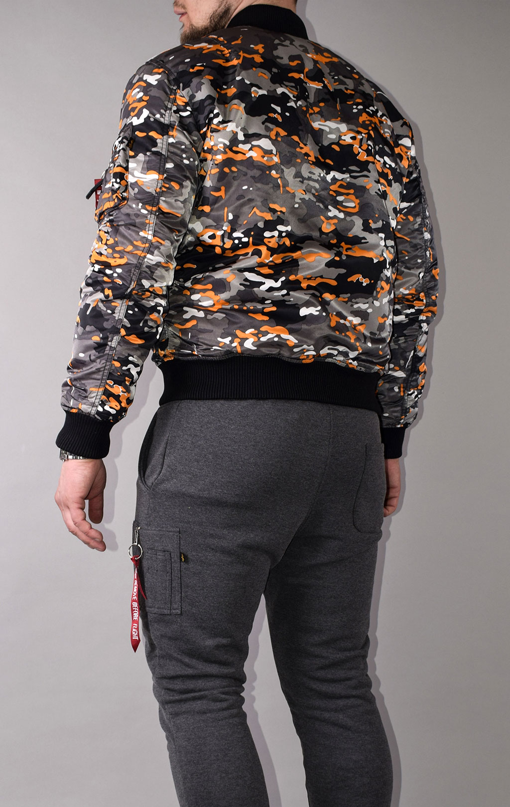 Бомбер ALPHA INDUSTRIES VF 59 MA-1 black orange camo 