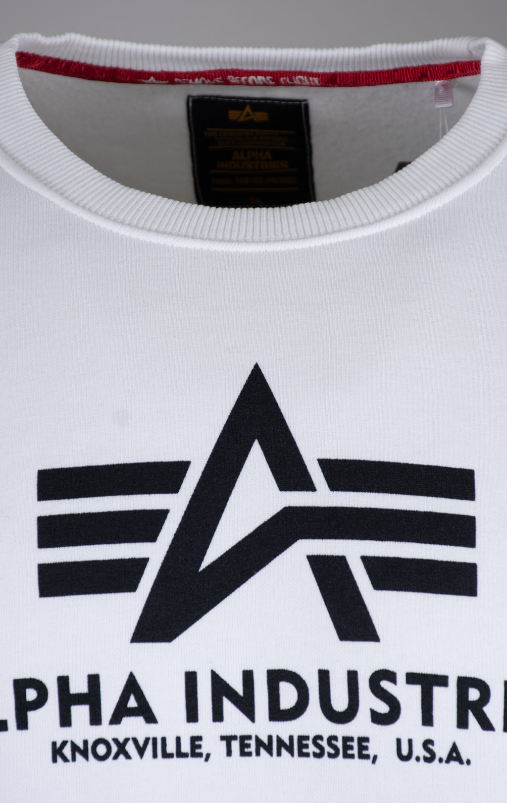 Свитшот ALPHA INDUSTRIES BASIC SWEATER white 