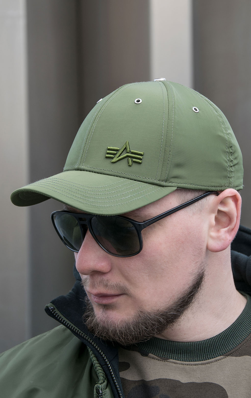 Бейсболка ALPHA INDUSTRIES SMALL LOGO FLIGHT CAP dark green 