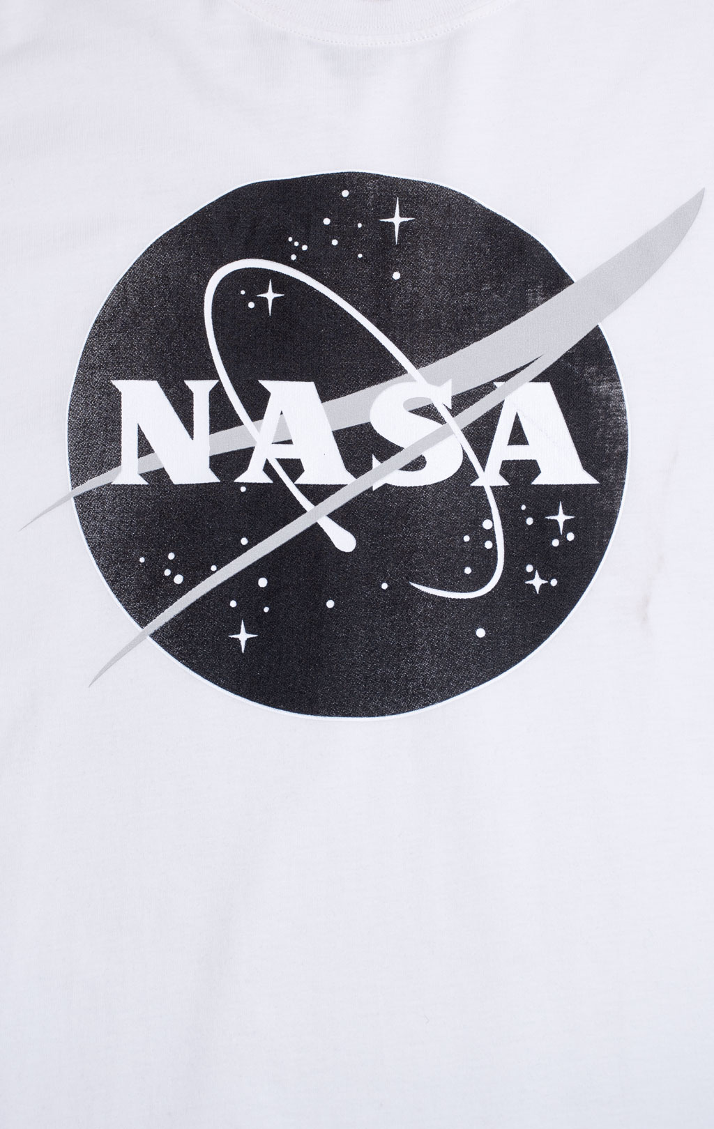 Футболка ALPHA INDUSTRIES NASA LOGO white 