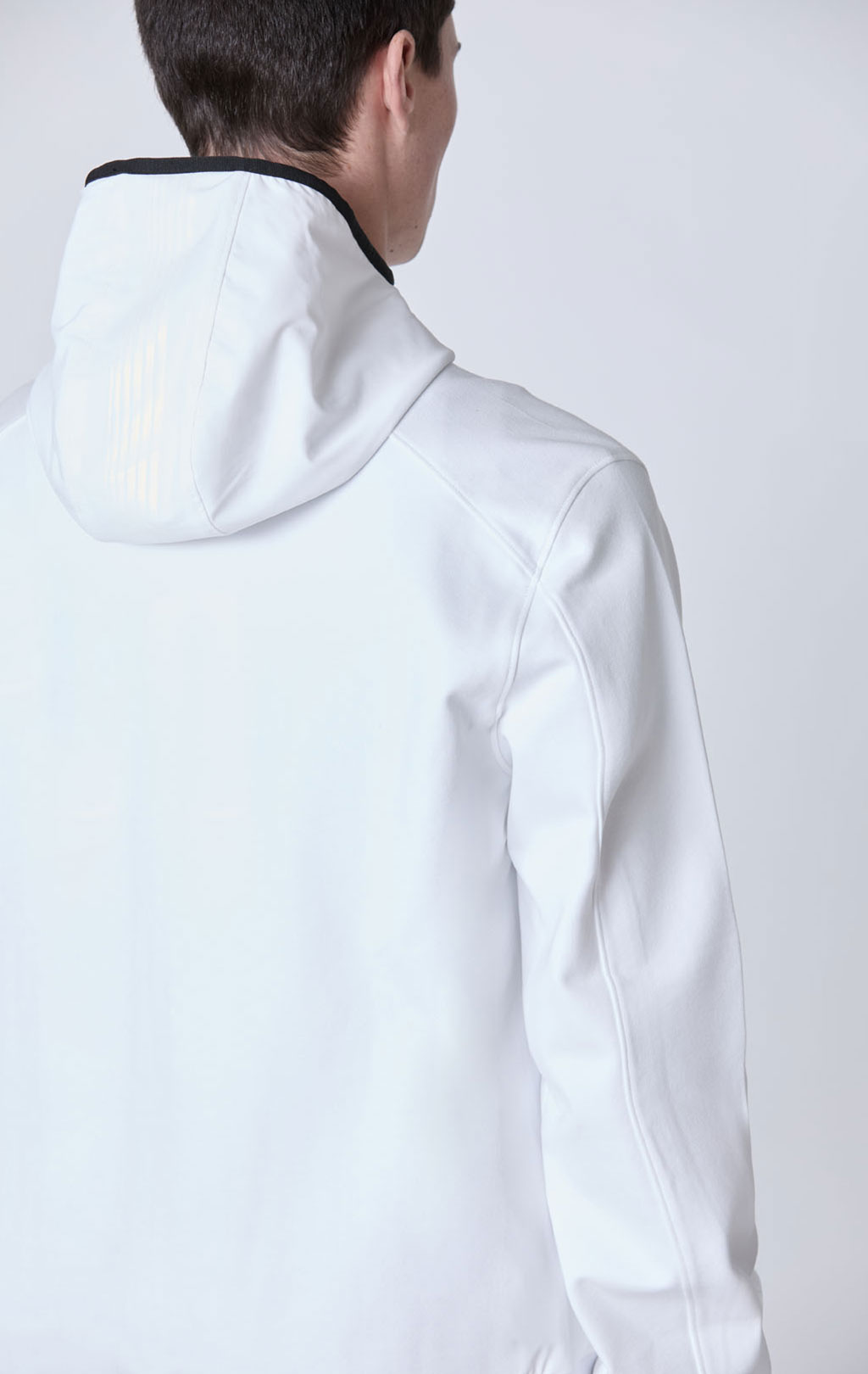 Толстовка с капюшоном AERONAUTICA MILITARE SS 25 m/BD off white (AF 497) 