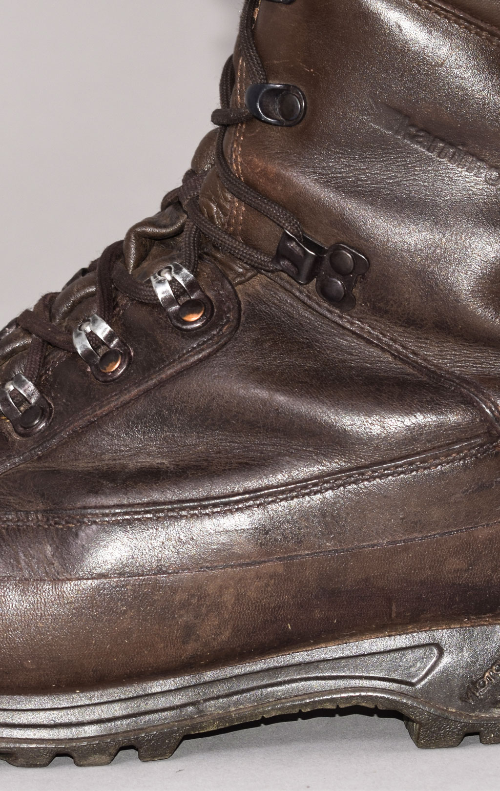 Ботинки-берцы KARRIMOR Gore-Tex COMBAT Boots кожа brown б/у 