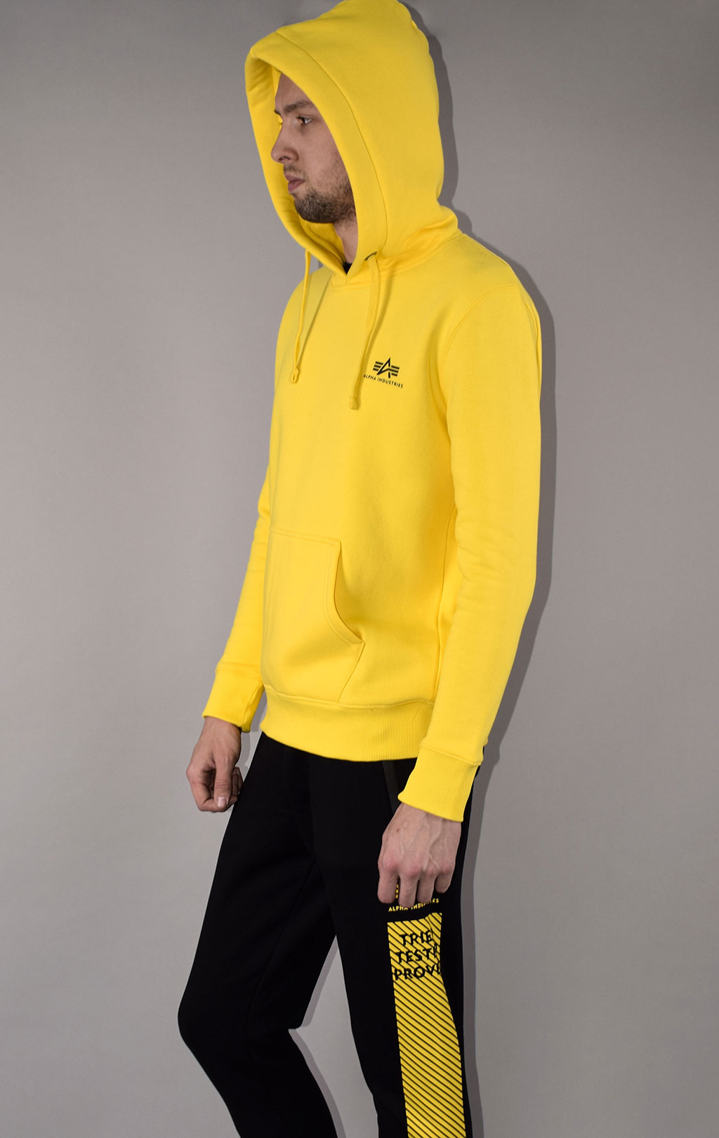 Толстовка ALPHA INDUSTRIES BASIC HOODY SMALL LOGO empire yellow 