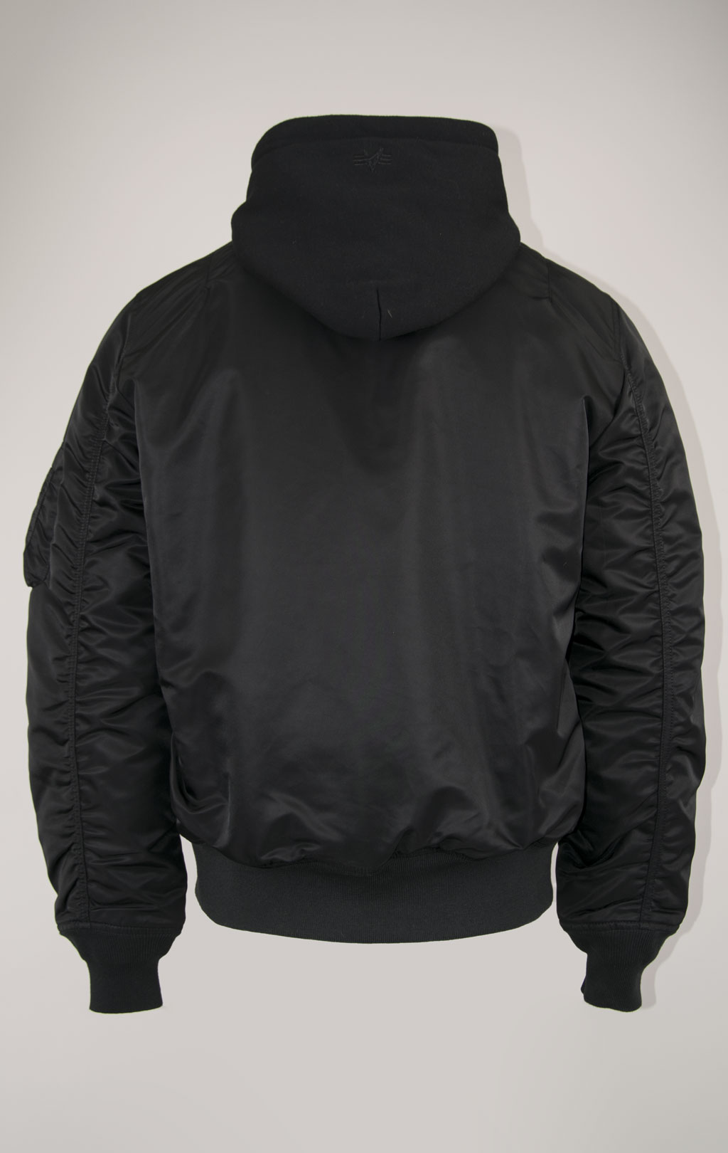 Куртка-бомбер ALPHA INDUSTRIES NATUS MA-1 FW 21/22 m black/new silver lining 