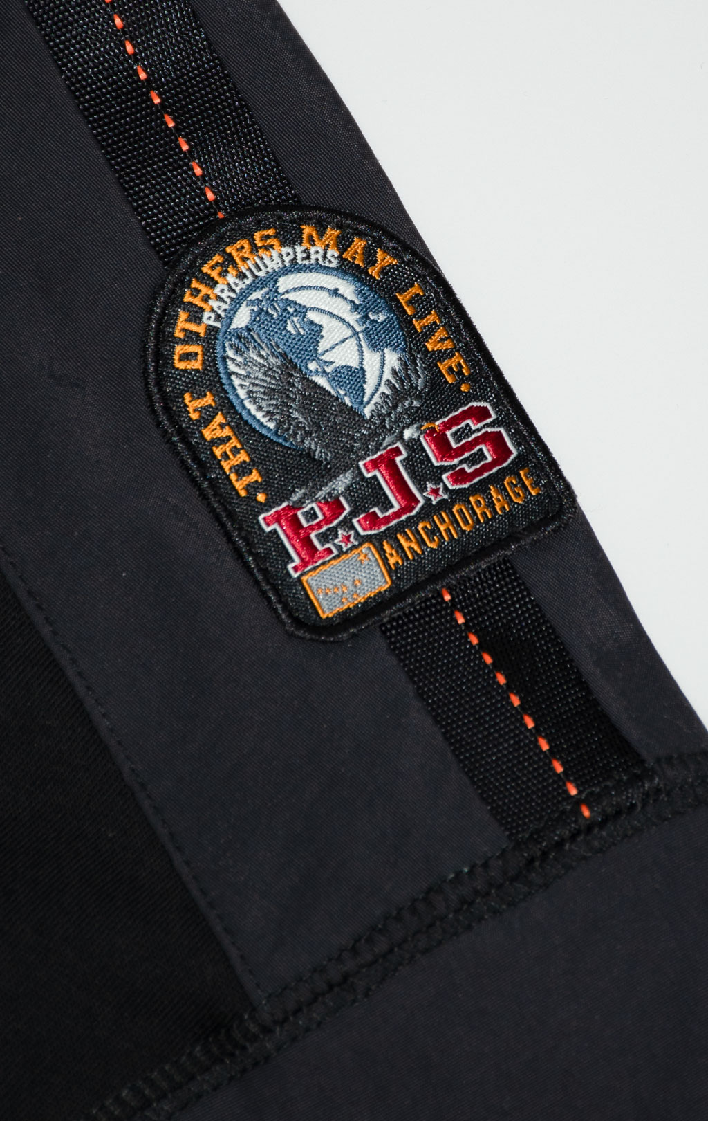 Женская футболка-кроп PARAJUMPERS NEW BRANDY SS 25 m black 
