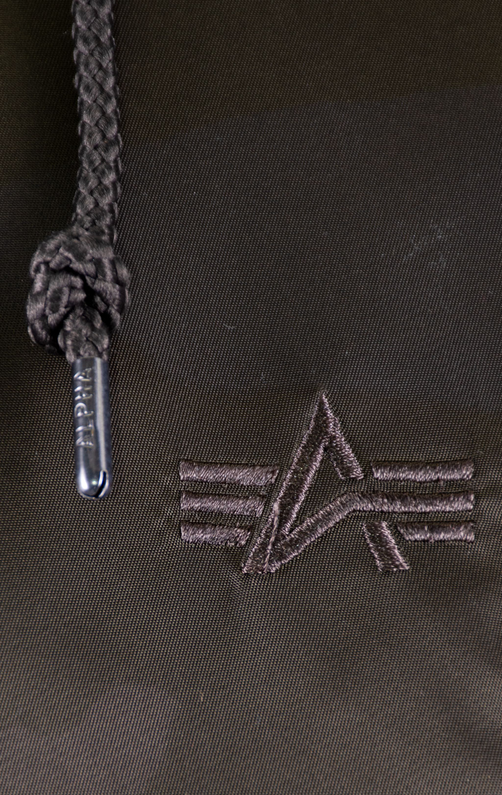 Аляска ALPHA INDUSTRIES PM N-3B dark olive camo 