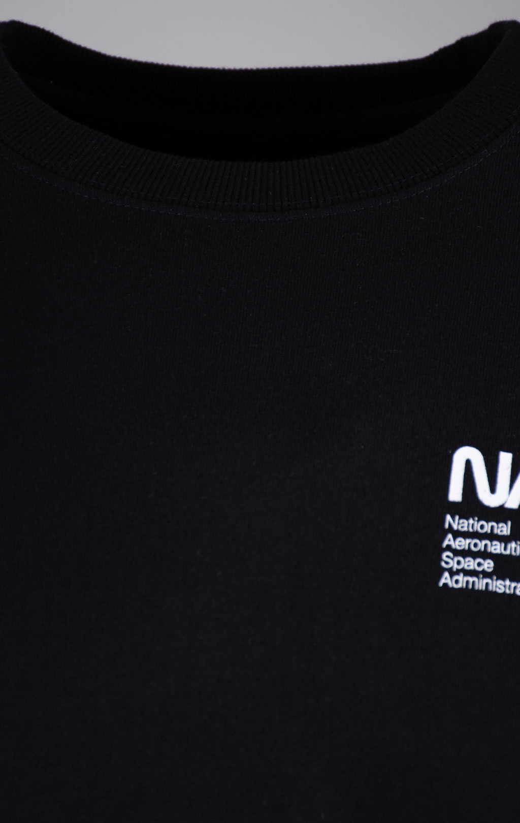 Свитшот ALPHA INDUSTRIES NASA COLUMBIA CREWNECK FW 21/22 black 