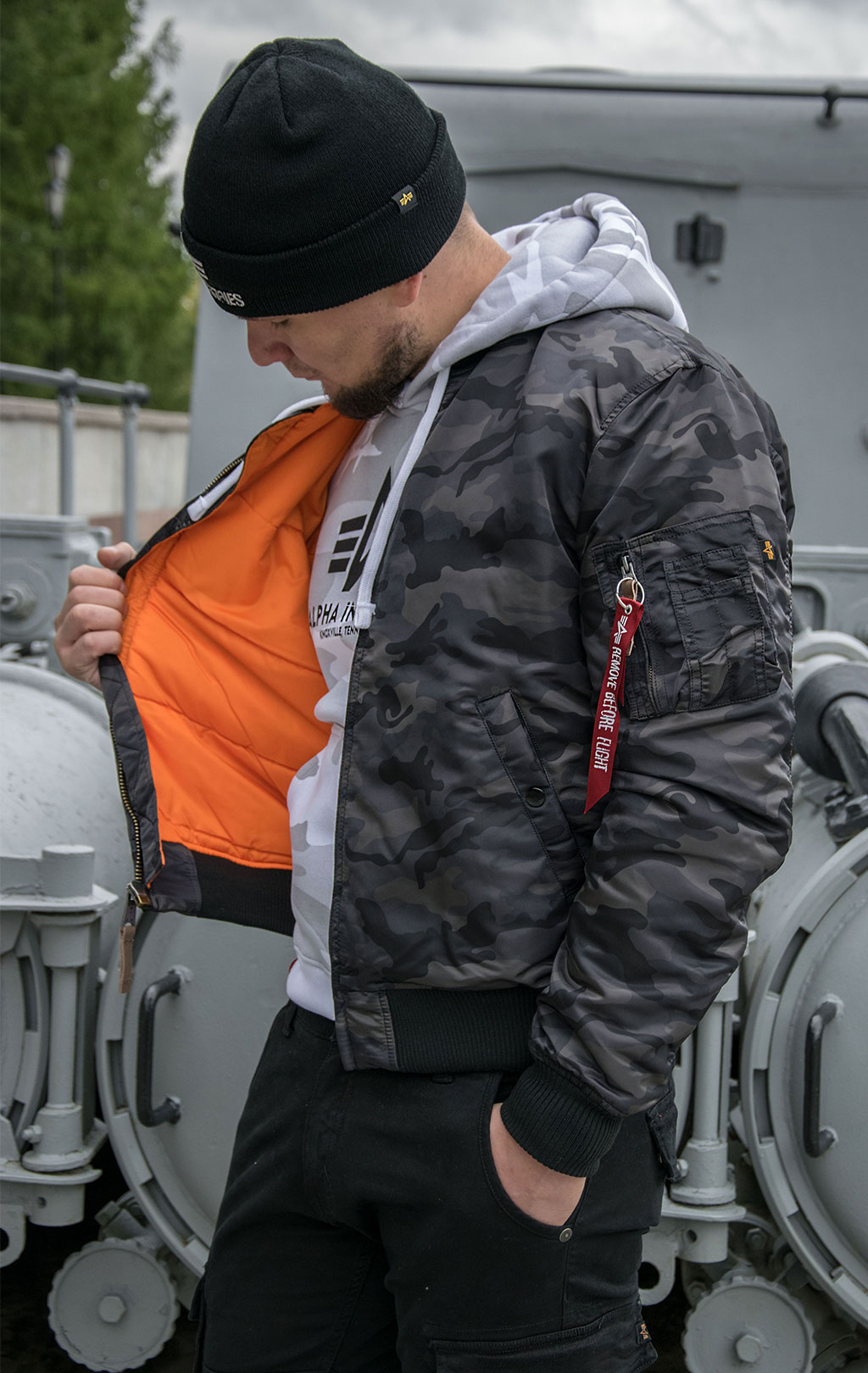 Бомбер ALPHA INDUSTRIES VF 59 MA-1 black camo 