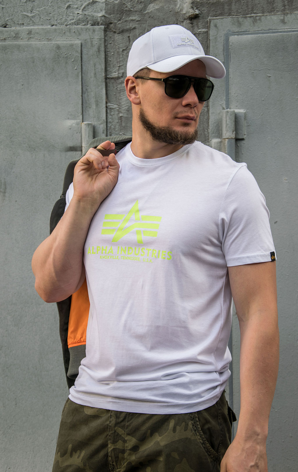 Футболка ALPHA INDUSTRIES BASIC T white/neon yellow 