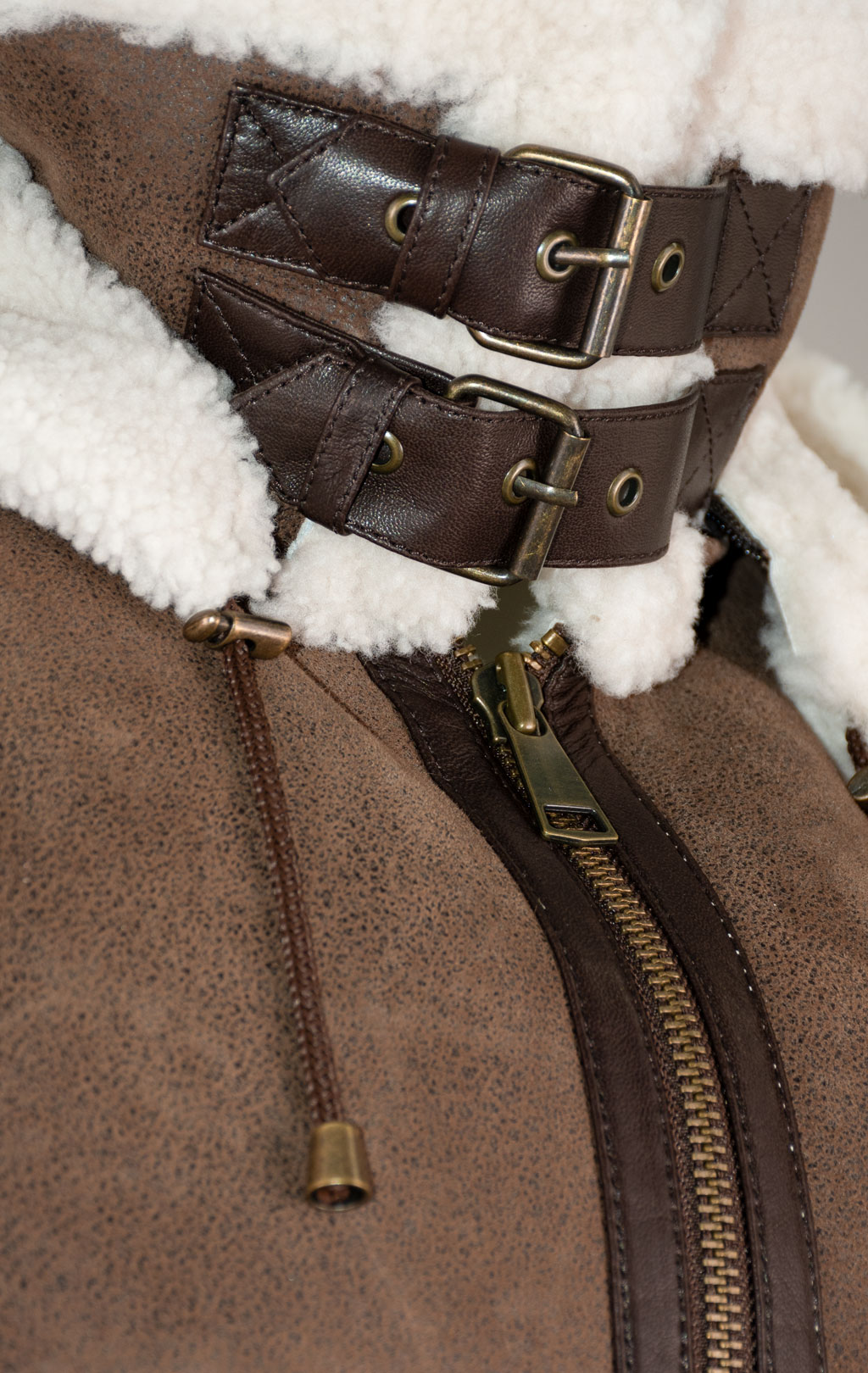 Куртка-пилот KODZIC B-3 HOODED овчина FW 25/26 brown 