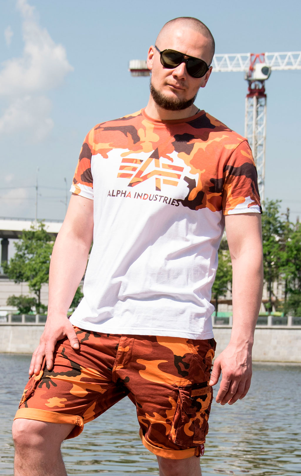 Футболка ALPHA INDUSTRIES LOST CAMO T orange camo 