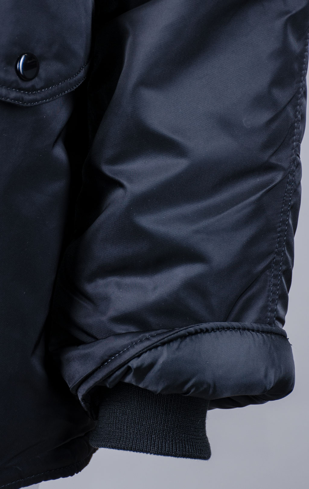 Аляска ALPHA INDUSTRIES CLASSIC N-3B black 