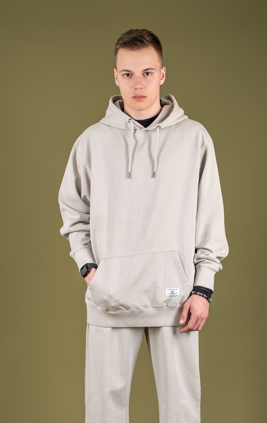 Толстовка ALPHA INDUSTRIES ESSENTIAL FRENCH TERRY HOODIE GEN-II SS 25 m light gray 