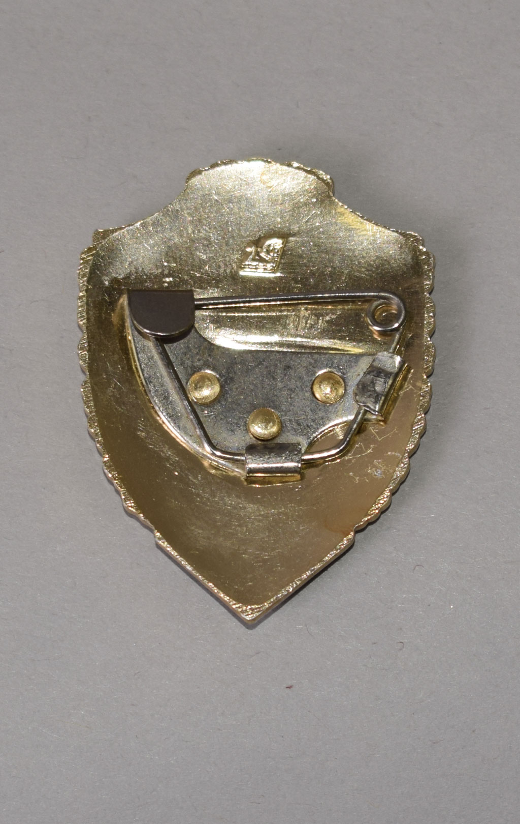 Знак нагрудный отличник СССР