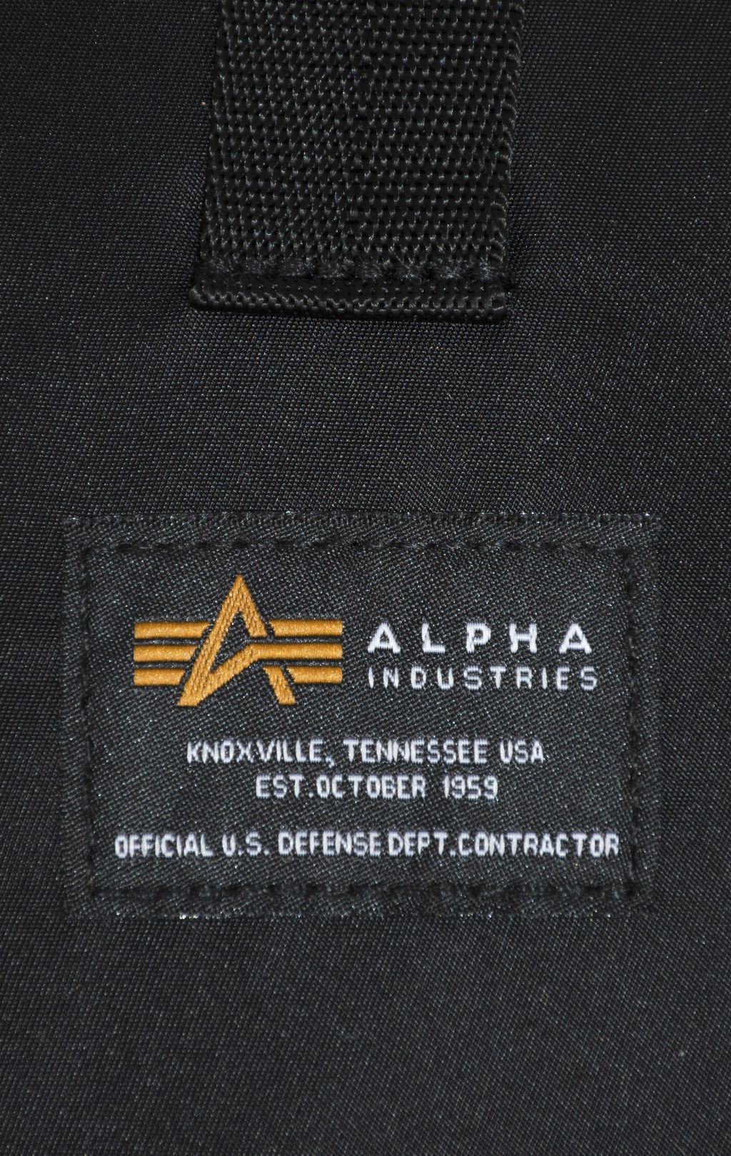 Сумка ALPHA INDUSTRIES CREW CARRY BAG black 
