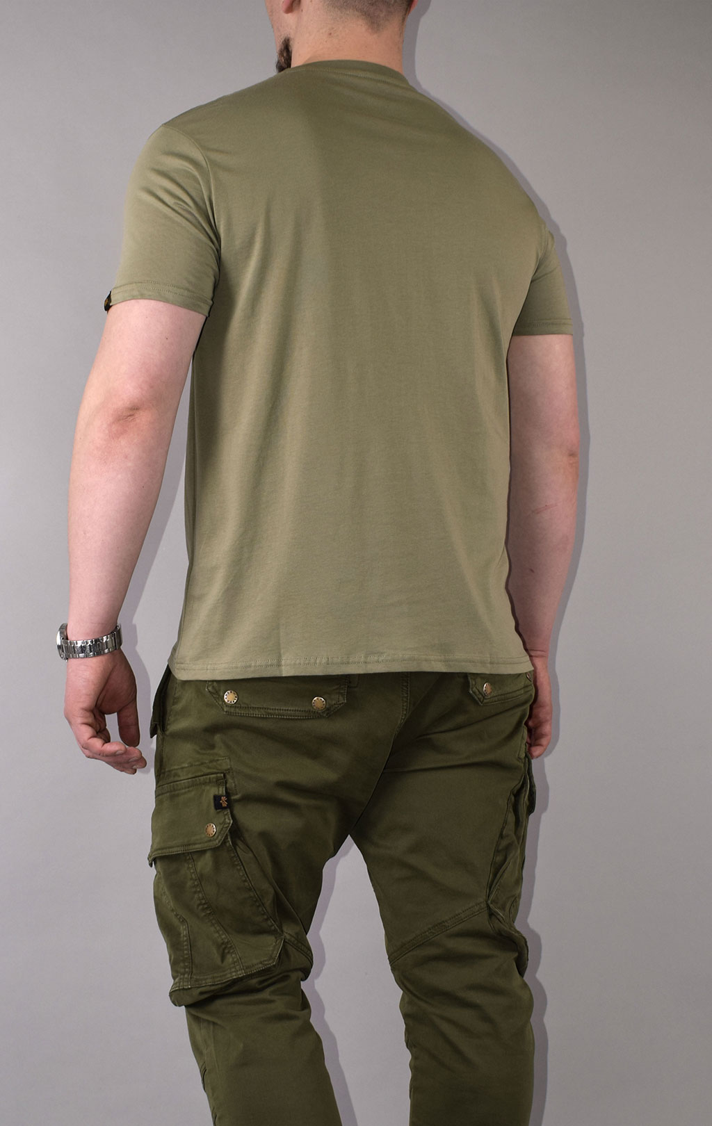 Футболка ALPHA INDUSTRIES BASIC T SMALL LOGO olive 